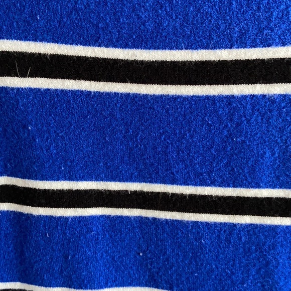 Blue and black striped sweater - Picture 4 of 4